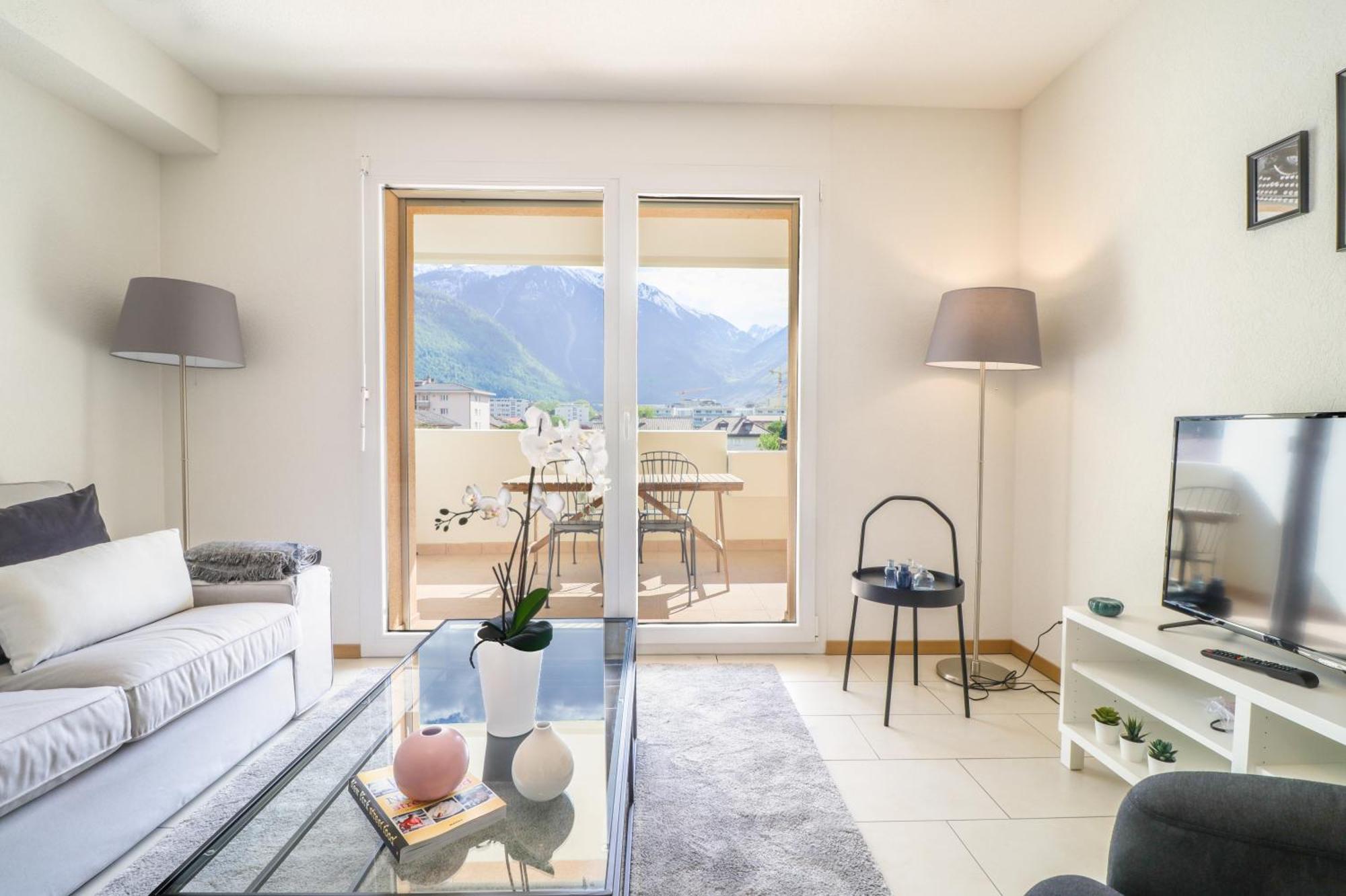 Modern Apartment Close To Martigny Train Station Esterno foto
